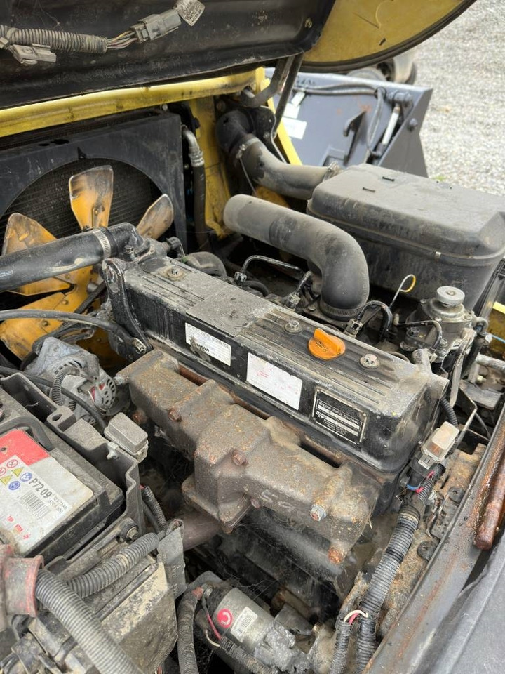 Hyster H 3.50 FT - Dīzeļiekrāvējs: foto 4 Hyster H 3.50 FT - Dīzeļiekrāvējs: foto 4