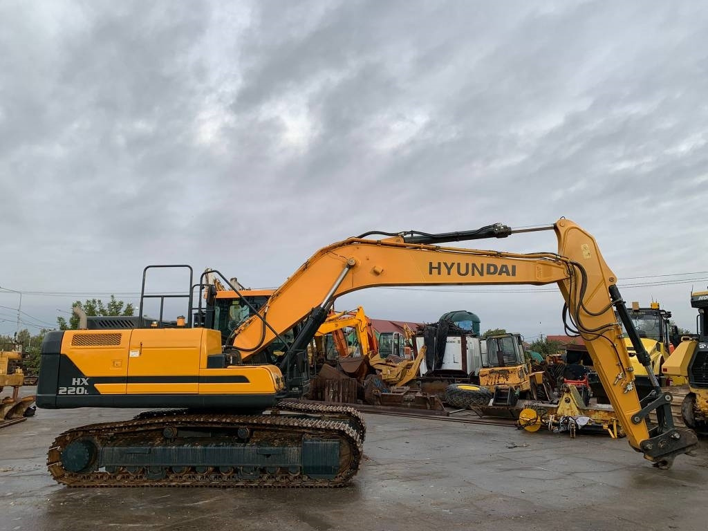 Hyundai HX 220 L - Kāpurķēžu ekskavators: foto 5 Hyundai HX 220 L - Kāpurķēžu ekskavators: foto 5