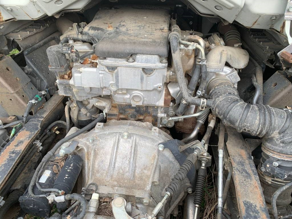 Šasija kravas automašīna Isuzu FOR PARTS: foto 7