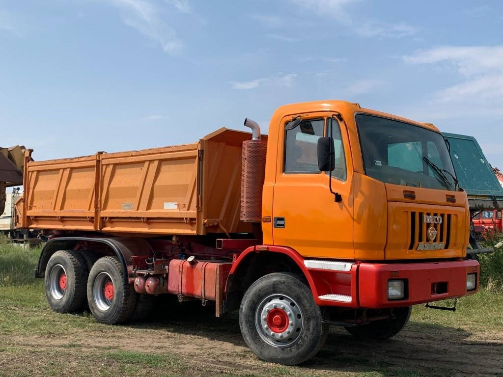 Iveco Astra HD 9 64.34 - Kravas automašīna pašizgāzējs: foto 4 Iveco Astra HD 9 64.34 - Kravas automašīna pašizgāzējs: foto 4