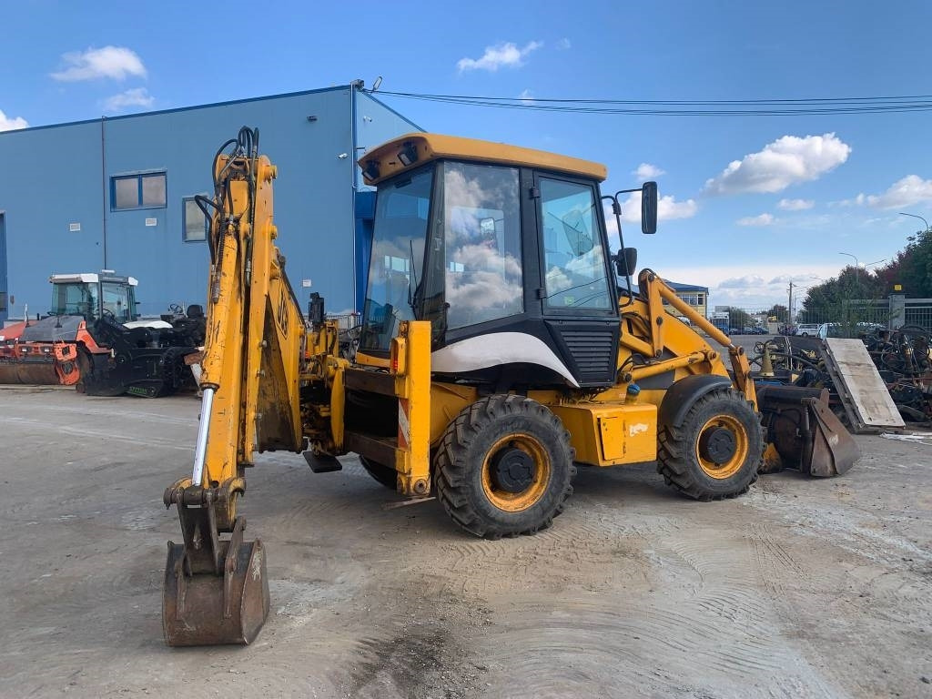 JCB 2 CX - Ekskavators-iekrāvējs: foto 4 JCB 2 CX - Ekskavators-iekrāvējs: foto 4