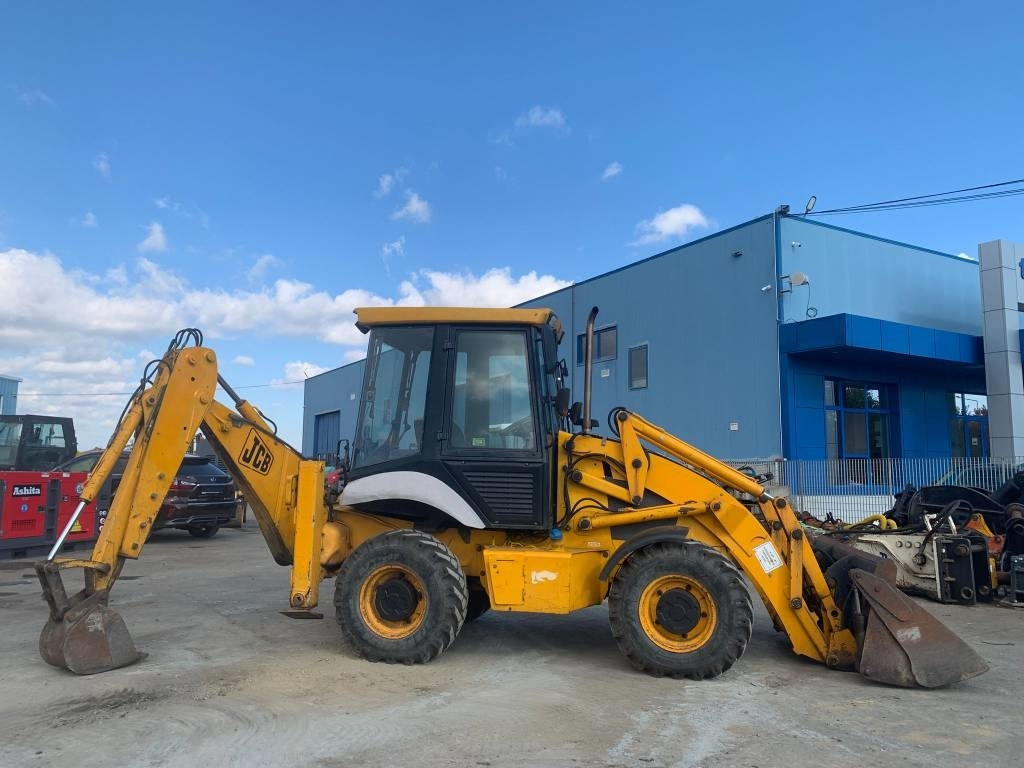 JCB 2 CX - Ekskavators-iekrāvējs: foto 3 JCB 2 CX - Ekskavators-iekrāvējs: foto 3