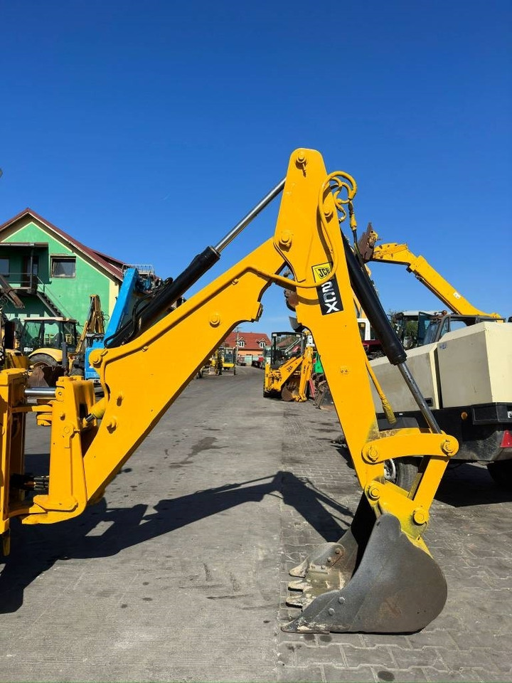 JCB 2 CX - Ekskavators-iekrāvējs: foto 4 JCB 2 CX - Ekskavators-iekrāvējs: foto 4