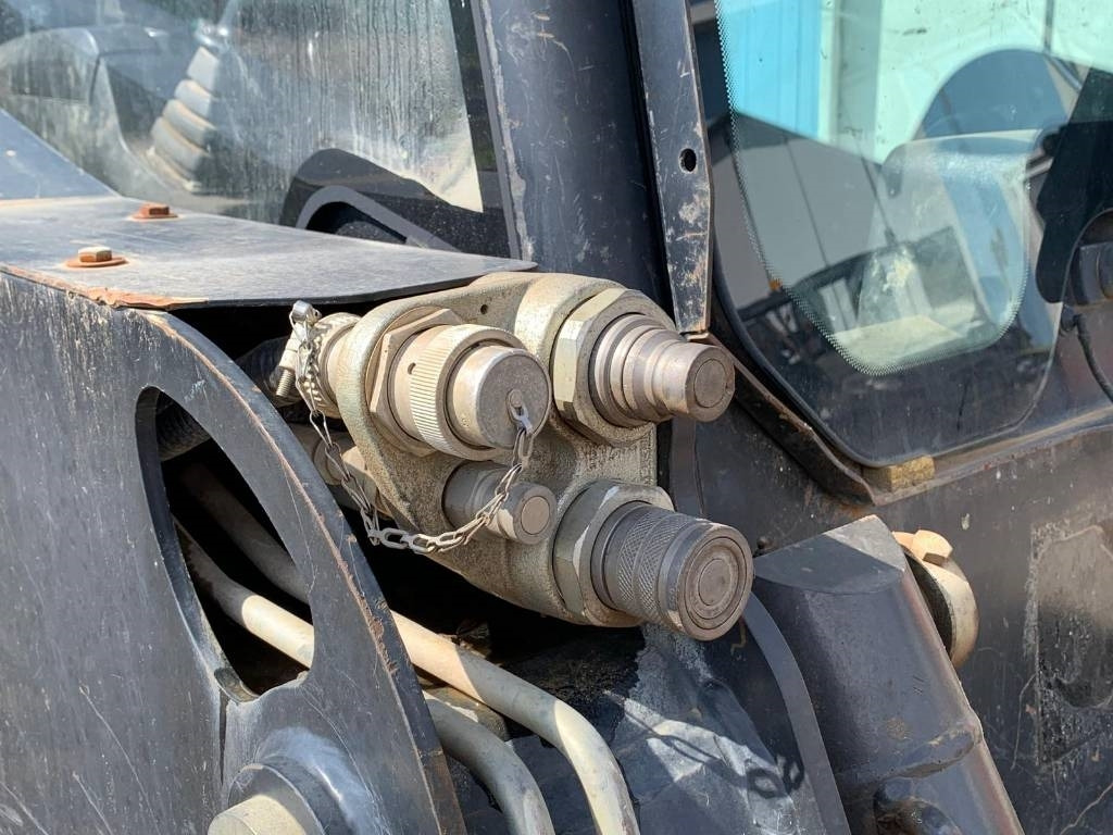 JCB 205 T T4 - Kompaktiekrāvējs: foto 5 JCB 205 T T4 - Kompaktiekrāvējs: foto 5