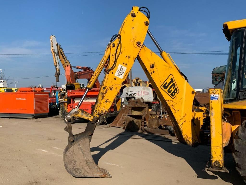 JCB 3 CX - Ekskavators-iekrāvējs: foto 4 JCB 3 CX - Ekskavators-iekrāvējs: foto 4