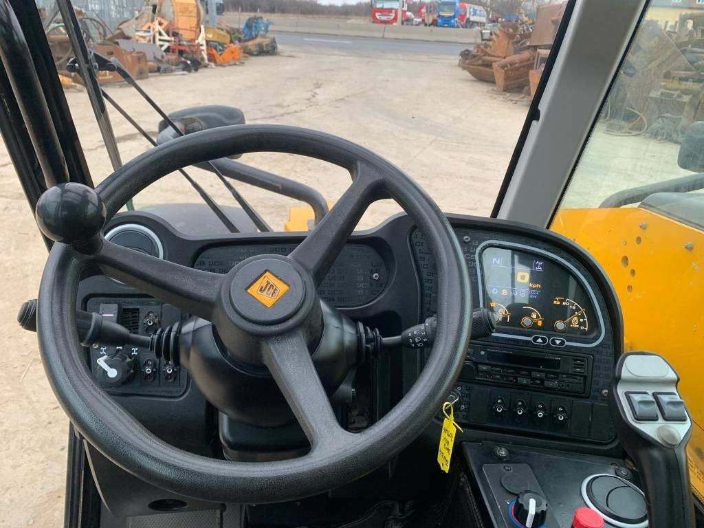 Teleskopiskais iekrāvējs JCB 525-60 HI VIZ: foto 10