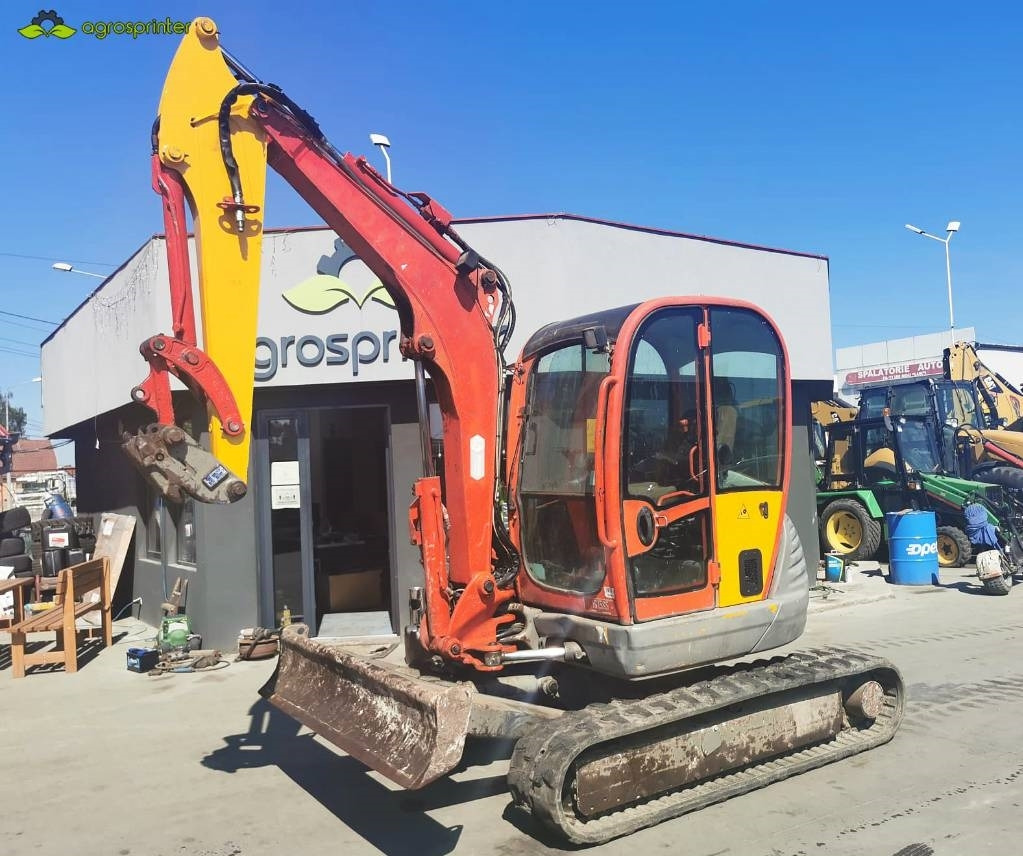 JCB 8050 - Mini-ekskavators: foto 1 JCB 8050 - Mini-ekskavators: foto 1