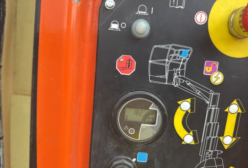 JLG Toucan 8 E - Torņa pacēlājs: foto 5 JLG Toucan 8 E - Torņa pacēlājs: foto 5