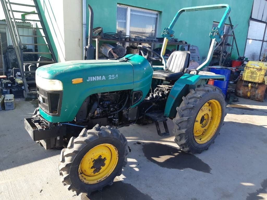 Jinma 254 - Traktors: foto 1 Jinma 254 - Traktors: foto 1