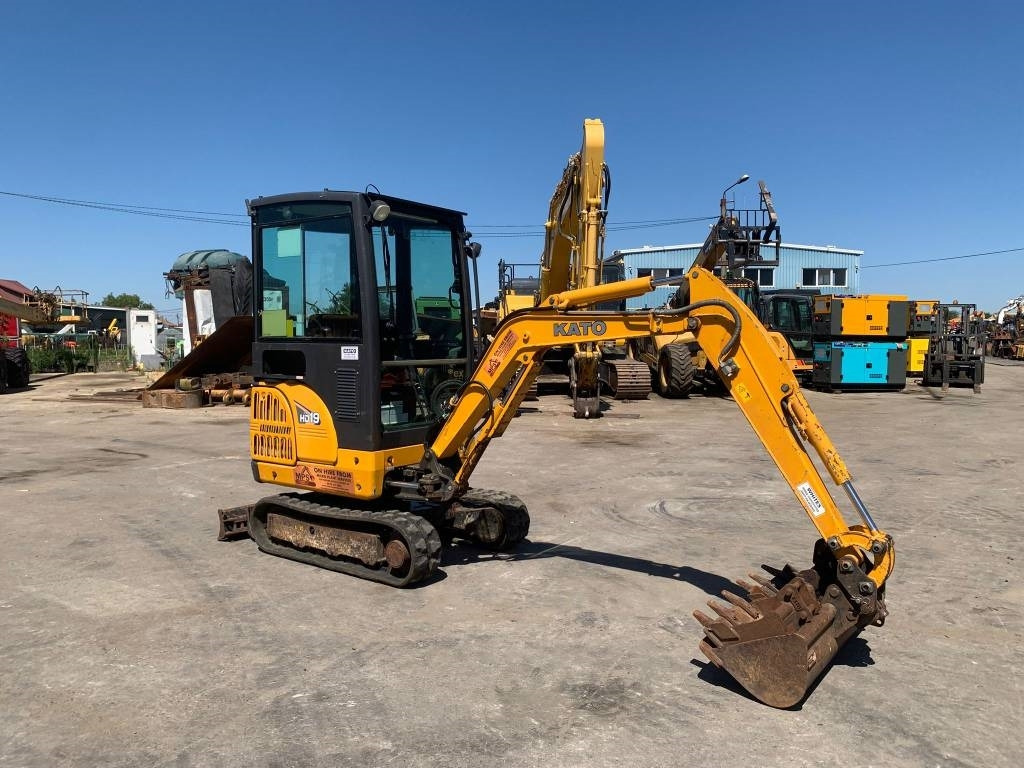 Kato 19VXE - Mini-ekskavators: foto 4 Kato 19VXE - Mini-ekskavators: foto 4