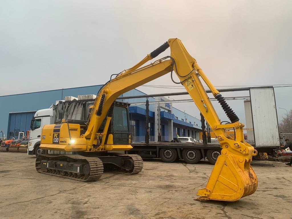 Komatsu PC 130 - Kāpurķēžu ekskavators: foto 4 Komatsu PC 130 - Kāpurķēžu ekskavators: foto 4