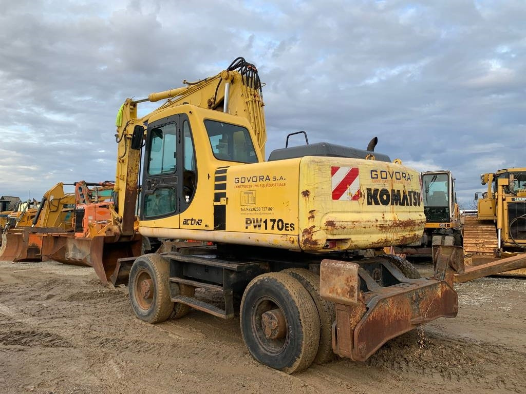 Komatsu PW 170 ES - Riteņu ekskavators: foto 3 Komatsu PW 170 ES - Riteņu ekskavators: foto 3