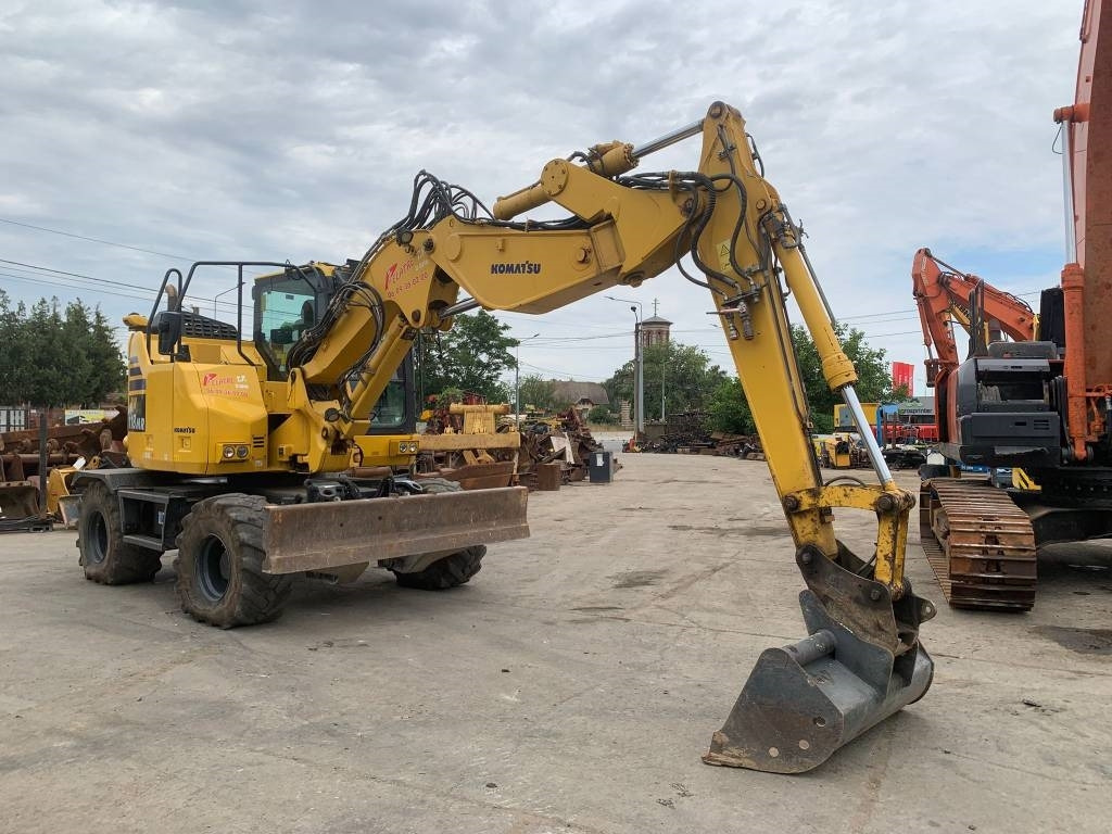 Komatsu PW118MR-11W - Riteņu ekskavators: foto 2 Komatsu PW118MR-11W - Riteņu ekskavators: foto 2