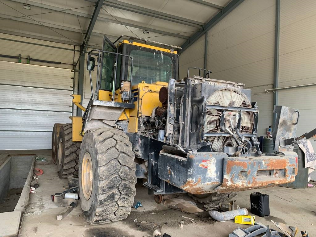 Komatsu WA 430-6 ENGINE PROBLEMS - Riteņu iekrāvējs: foto 4 Komatsu WA 430-6 ENGINE PROBLEMS - Riteņu iekrāvējs: foto 4