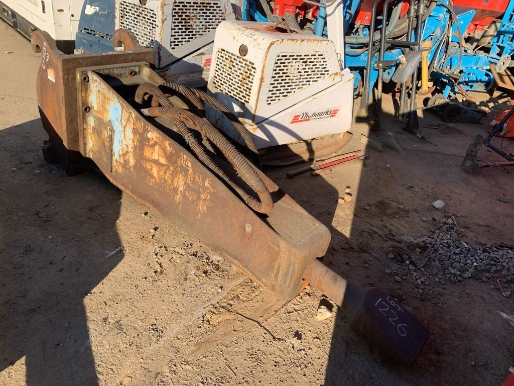 Krupp HM 500 - Hidrauliskais āmurs - Celtniecības tehnika: foto 3 Krupp HM 500 - Hidrauliskais āmurs - Celtniecības tehnika: foto 3