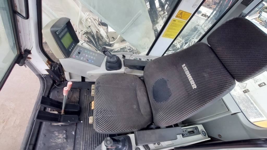 Liebherr 924 - Kāpurķēžu ekskavators: foto 5 Liebherr 924 - Kāpurķēžu ekskavators: foto 5