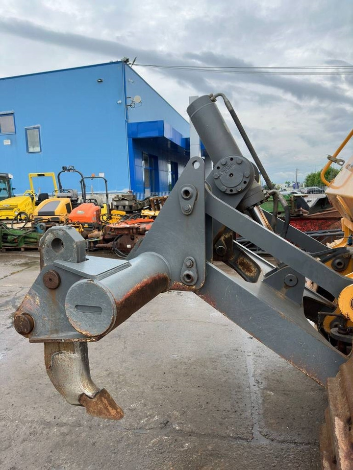 Liebherr PR 736 LGP - Buldozers: foto 5 Liebherr PR 736 LGP - Buldozers: foto 5