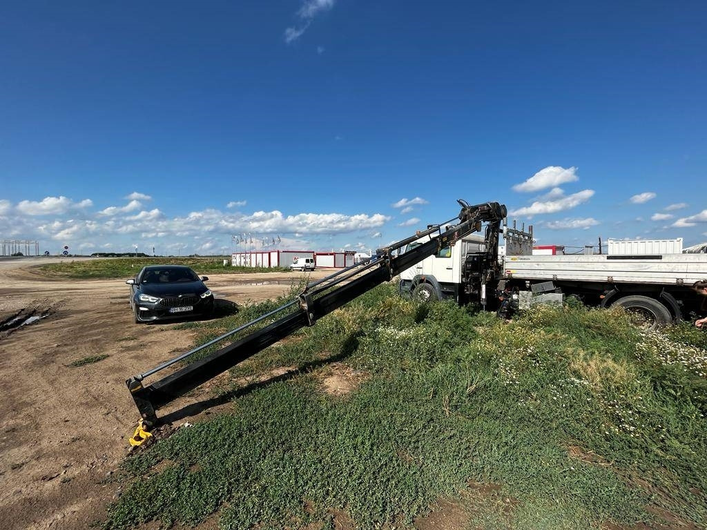 MAN LE 18.280 - Kravas auto ar manipulatoru: foto 3 MAN LE 18.280 - Kravas auto ar manipulatoru: foto 3