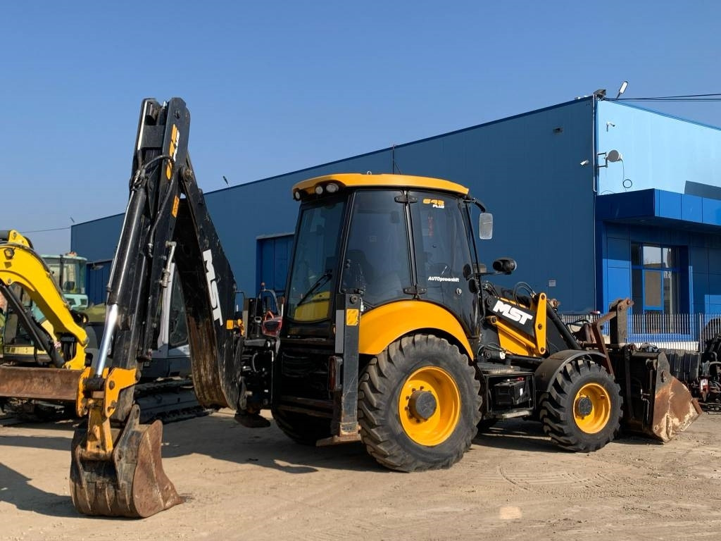 MST 642 Plus - Ekskavators-iekrāvējs: foto 3 MST 642 Plus - Ekskavators-iekrāvējs: foto 3