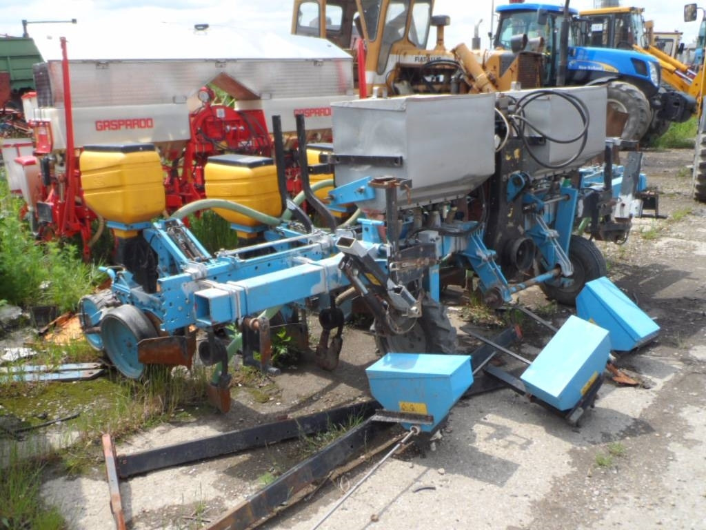 MaterMacc 6 - Precīzās izsējas sējmašīna: foto 2 MaterMacc 6 - Precīzās izsējas sējmašīna: foto 2