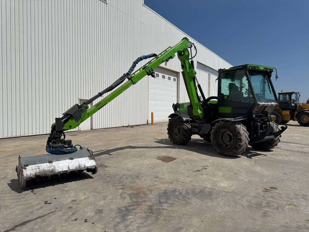 Merlo MM 150 VR - Meža traktors: foto 4 Merlo MM 150 VR - Meža traktors: foto 4