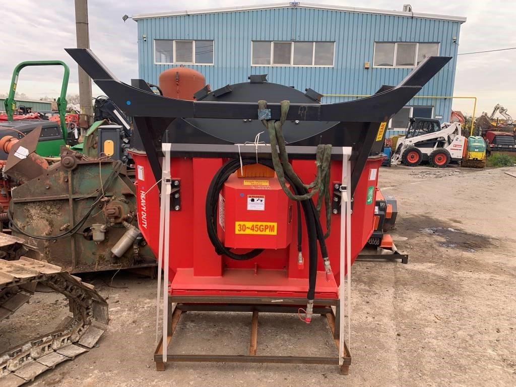 Raytree RMDM70 Mulcher - Meža mulčeris: foto 1 Raytree RMDM70 Mulcher - Meža mulčeris: foto 1