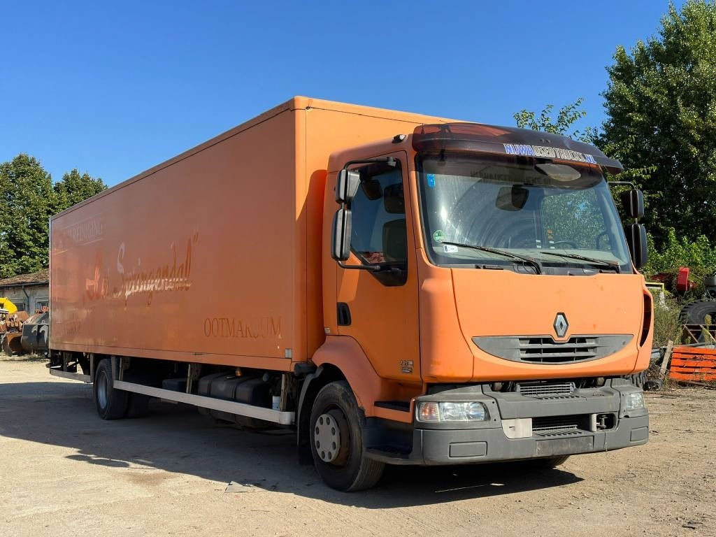 Renault Midlum 220 DCI - Kravas automašīna ar slēgto virsbūvi: foto 5 Renault Midlum 220 DCI - Kravas automašīna ar slēgto virsbūvi: foto 5