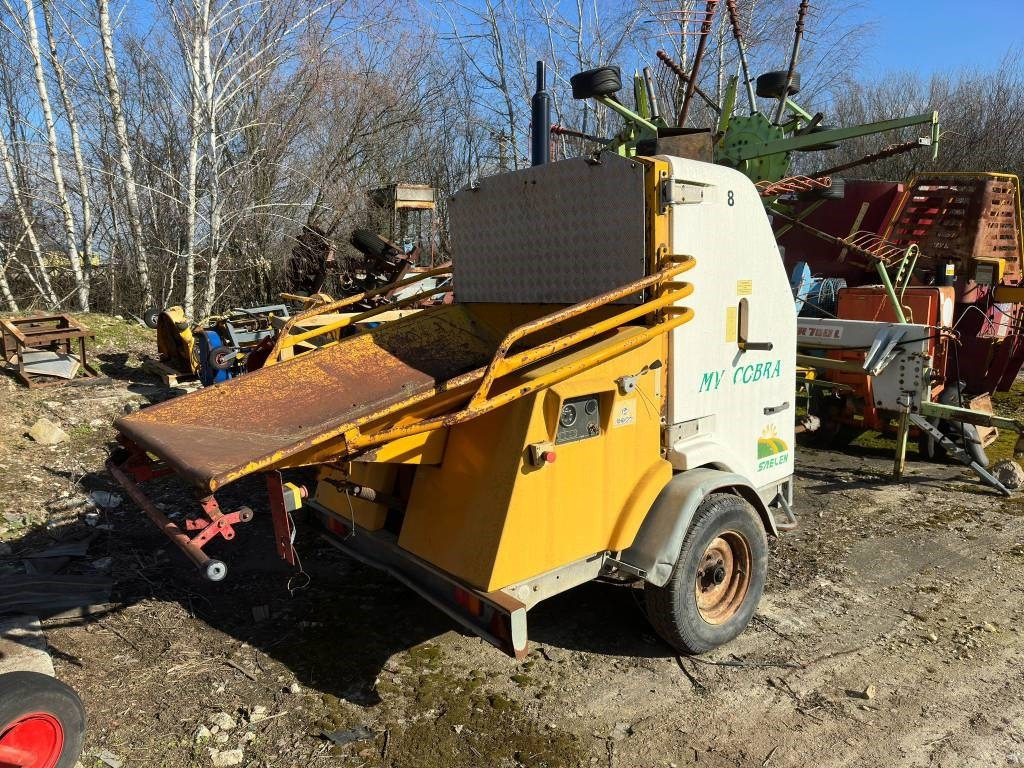 Saelen MV Cobra - Šķeldotājs: foto 1 Saelen MV Cobra - Šķeldotājs: foto 1