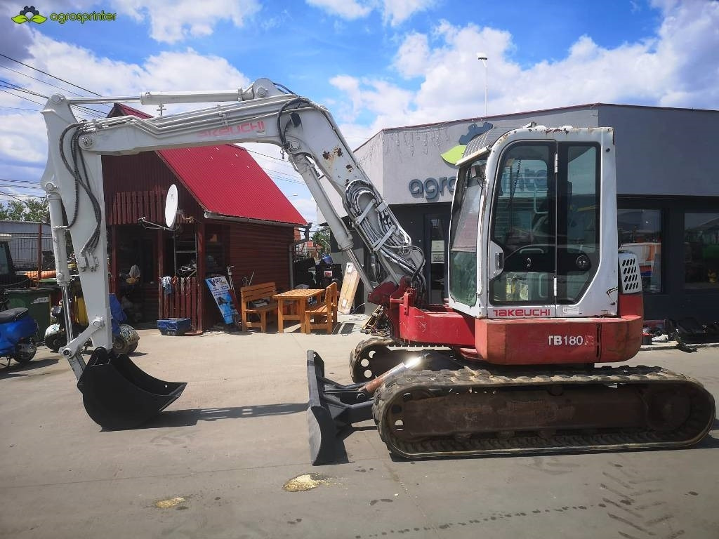 Takeuchi TB180FR - Mini-ekskavators: foto 2 Takeuchi TB180FR - Mini-ekskavators: foto 2