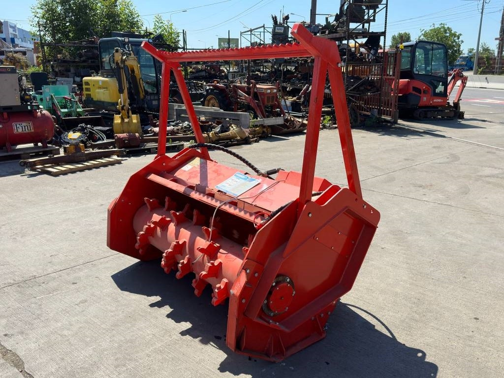 Topcat SSFM81 NEW FORESTRY MULCHER - Meža mulčeris: foto 2 Topcat SSFM81 NEW FORESTRY MULCHER - Meža mulčeris: foto 2