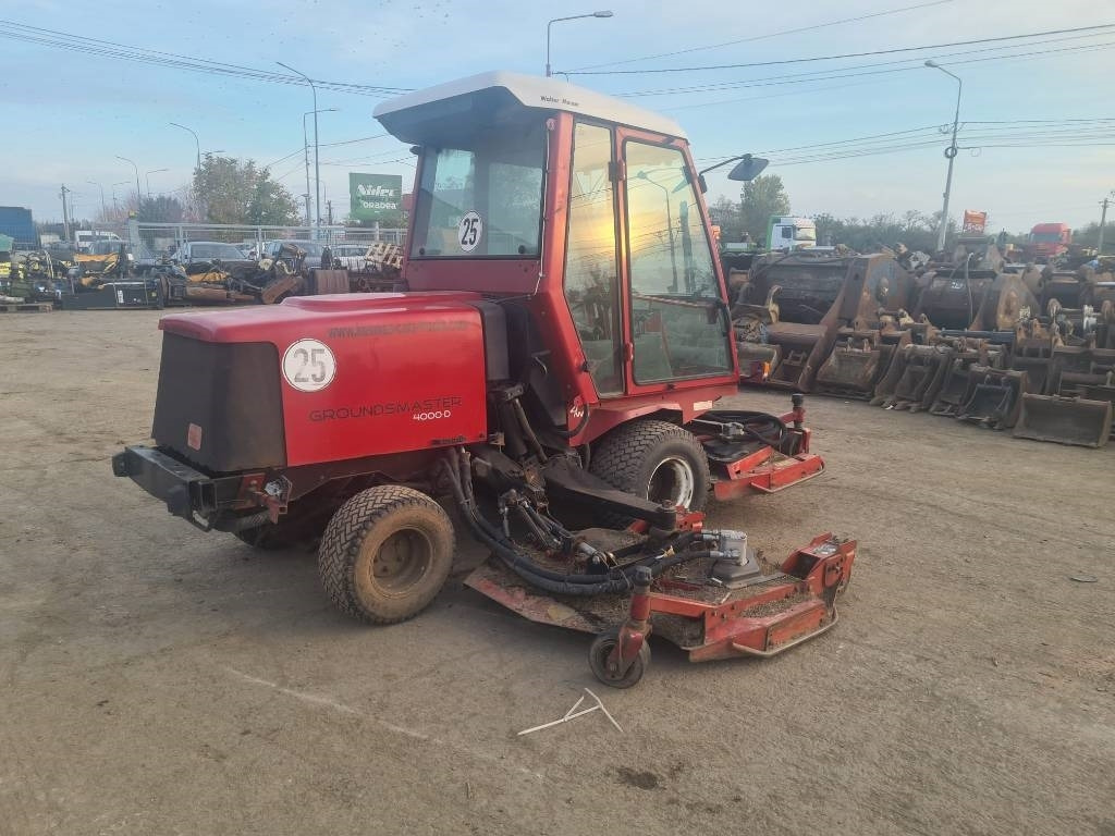 Toro Groundmaster 4000D - Zāles pļāvējs: foto 2 Toro Groundmaster 4000D - Zāles pļāvējs: foto 2