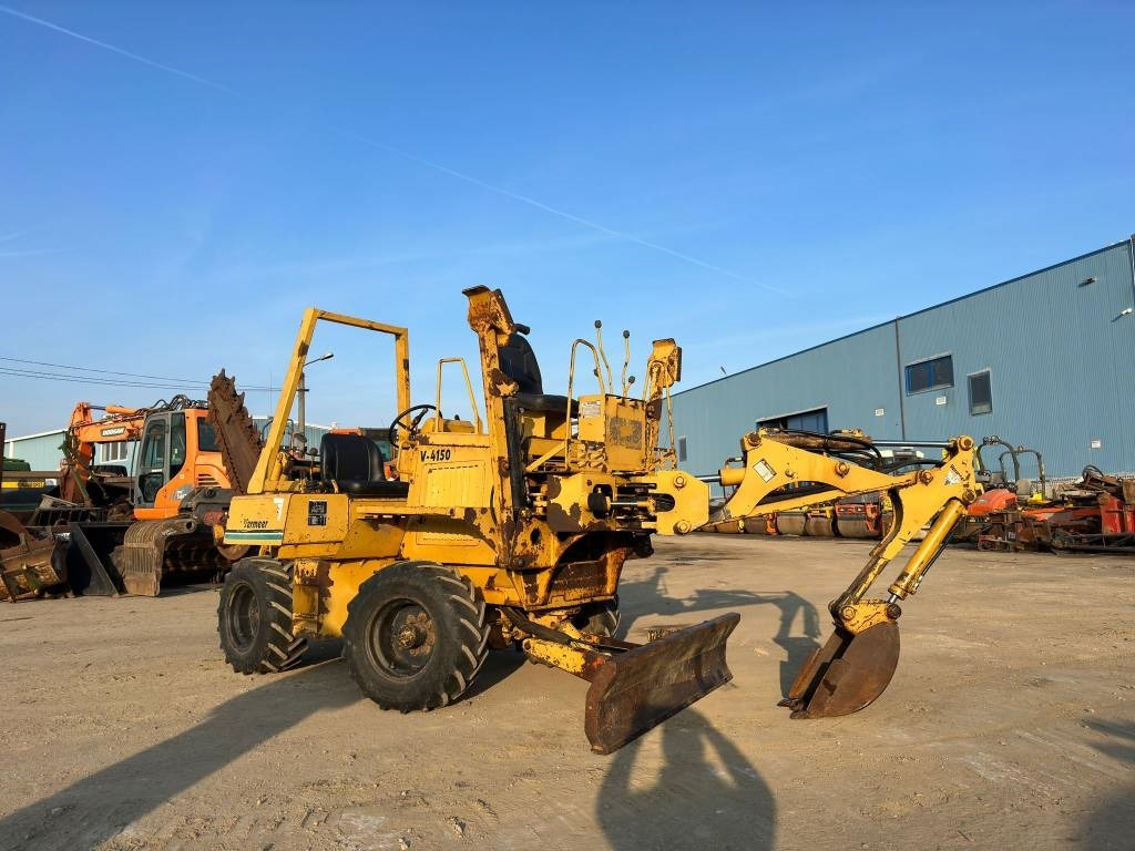 Vermeer V4150A - Tranšeju racējs: foto 2 Vermeer V4150A - Tranšeju racējs: foto 2
