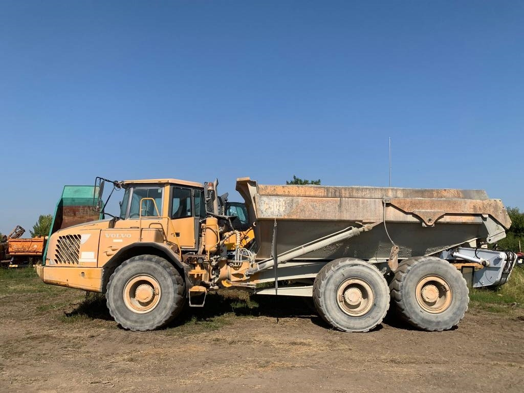 Volvo A 30 D - Artikulētias pašizgāzējs: foto 5 Volvo A 30 D - Artikulētias pašizgāzējs: foto 5