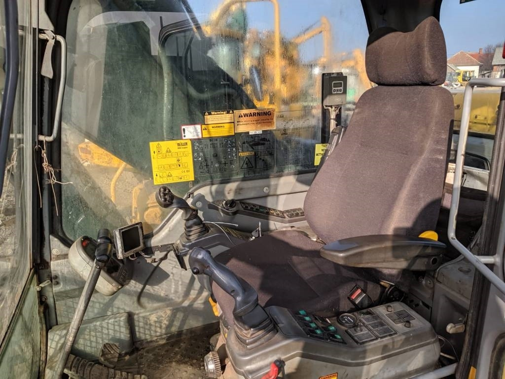 Volvo EC 160 B LC - Kāpurķēžu ekskavators: foto 4 Volvo EC 160 B LC - Kāpurķēžu ekskavators: foto 4
