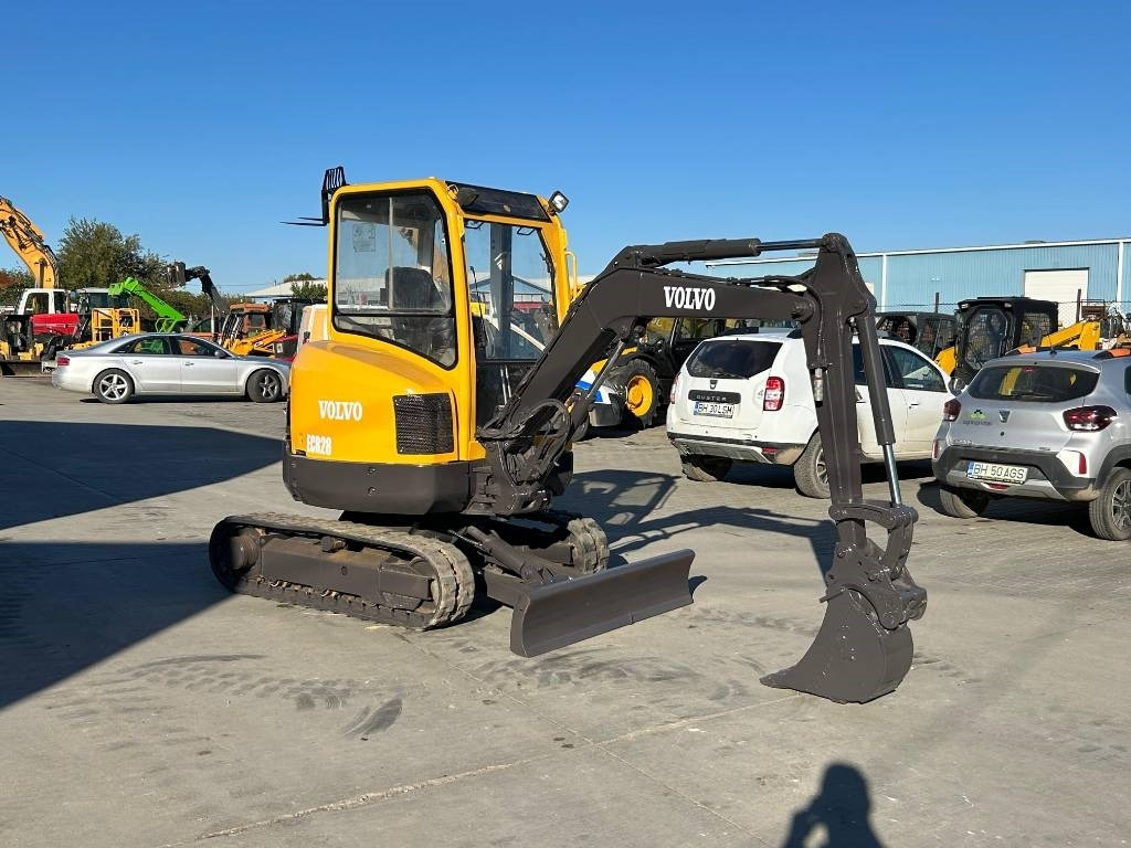 Volvo ECR 28 - Mini-ekskavators: foto 2 Volvo ECR 28 - Mini-ekskavators: foto 2