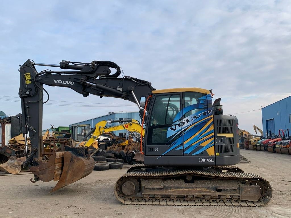 Volvo ECR145EL - Kāpurķēžu ekskavators: foto 2 Volvo ECR145EL - Kāpurķēžu ekskavators: foto 2