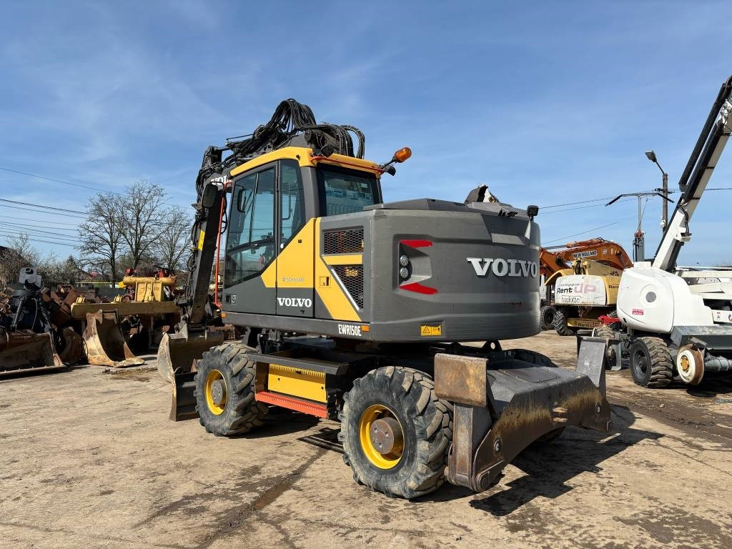 Volvo EW 150E - Riteņu ekskavators: foto 3 Volvo EW 150E - Riteņu ekskavators: foto 3