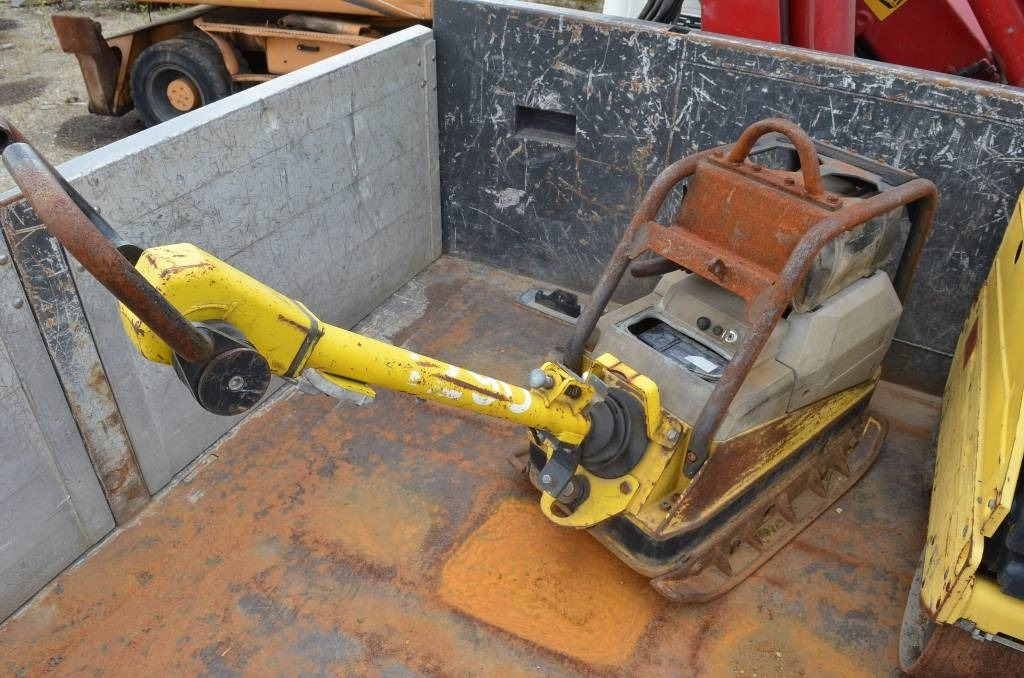 Wacker Neuson DPU5045H - Vibrobliete: foto 1 Wacker Neuson DPU5045H - Vibrobliete: foto 1
