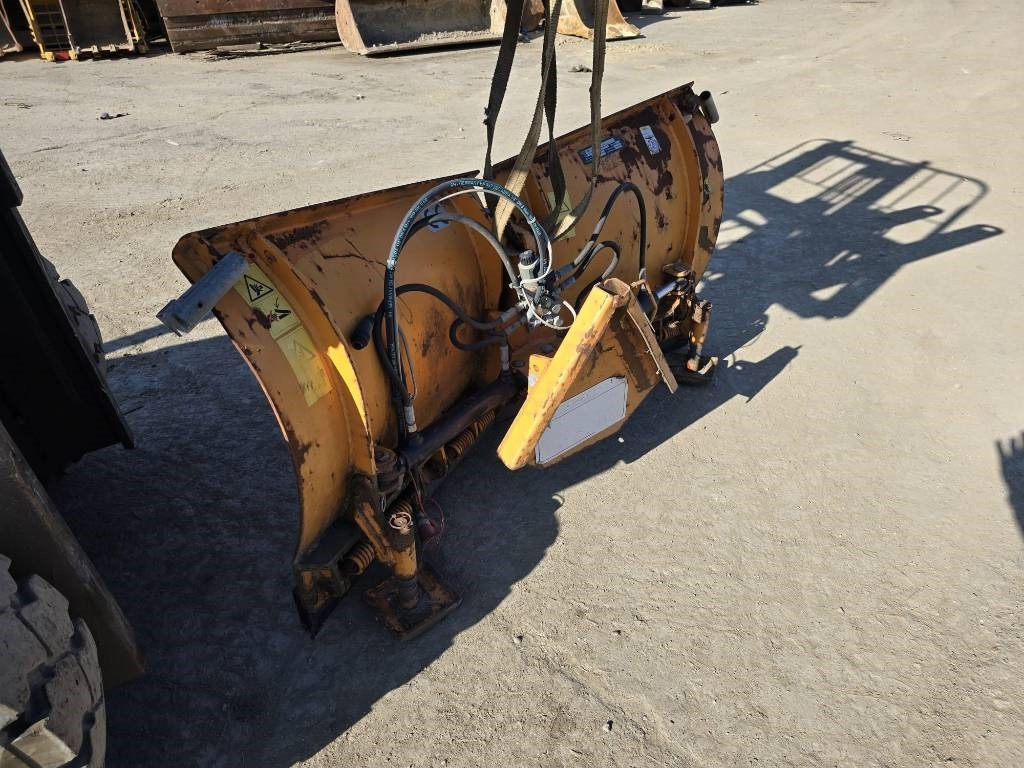 Wiedenmann Raumschild 3303 Snow Blade  - Vērstuve: foto 4 Wiedenmann Raumschild 3303 Snow Blade  - Vērstuve: foto 4