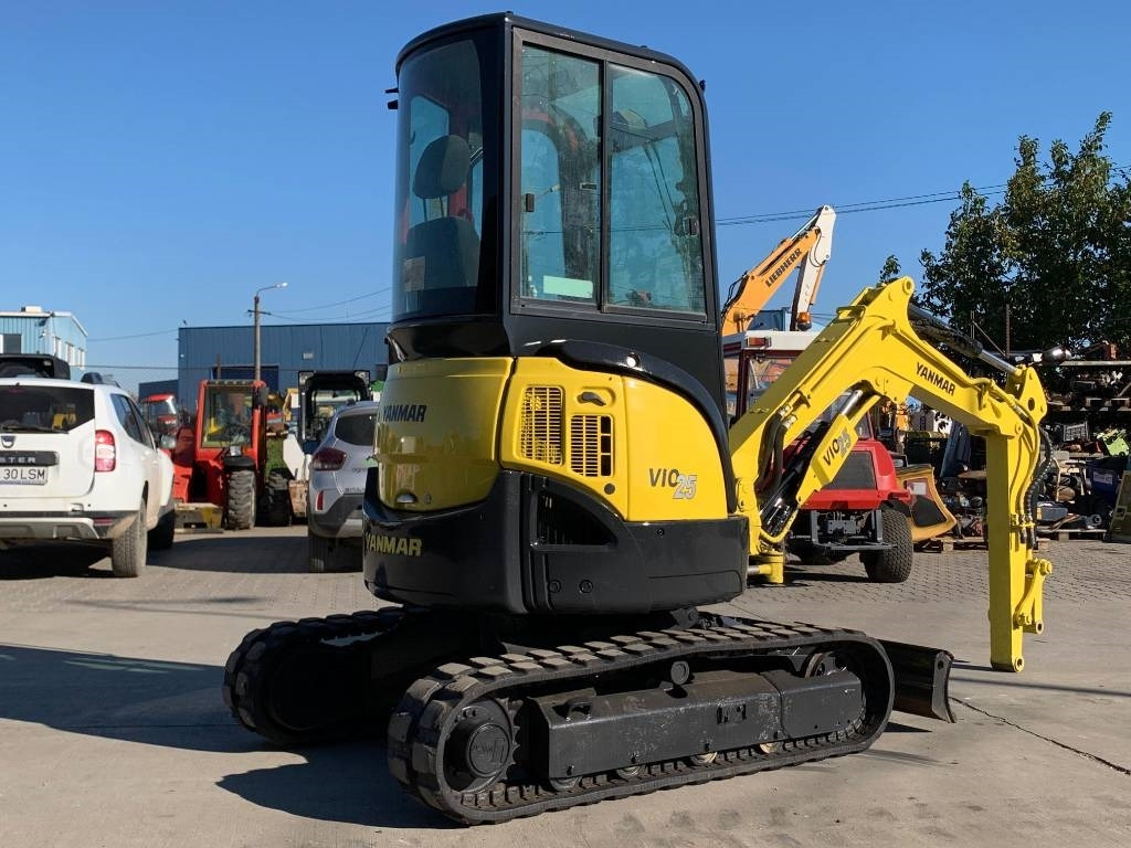Yanmar Vio 25-4 - Mini-ekskavators: foto 3 Yanmar Vio 25-4 - Mini-ekskavators: foto 3