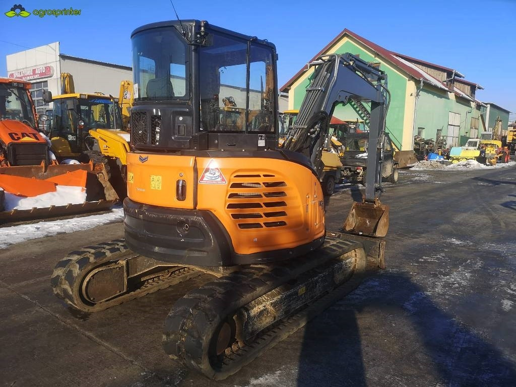 Yanmar Vio 57 - Mini-ekskavators: foto 5 Yanmar Vio 57 - Mini-ekskavators: foto 5