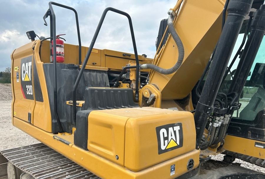 CATERPILLAR 320 F - Kāpurķēžu ekskavators: foto 2 CATERPILLAR 320 F - Kāpurķēžu ekskavators: foto 2