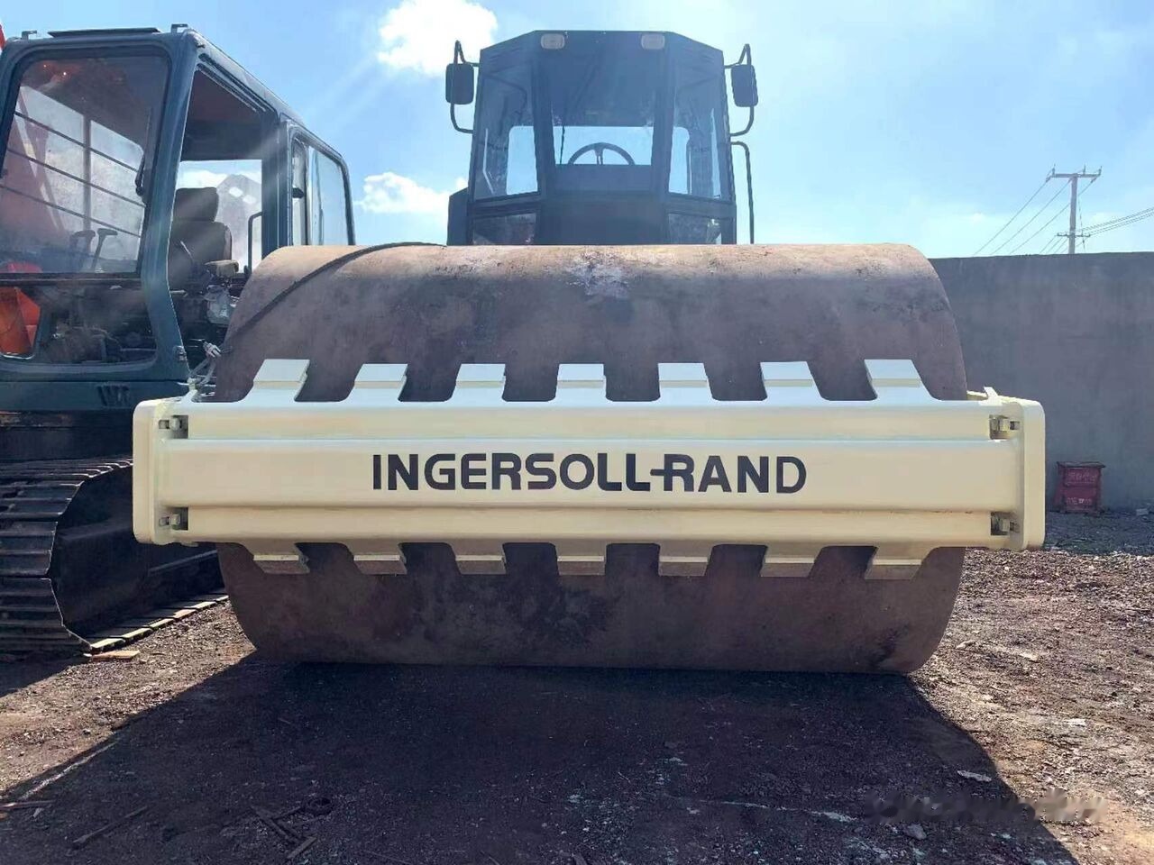 Ingersoll Rand SD100D - Vibrorullis: foto 1 Ingersoll Rand SD100D - Vibrorullis: foto 1