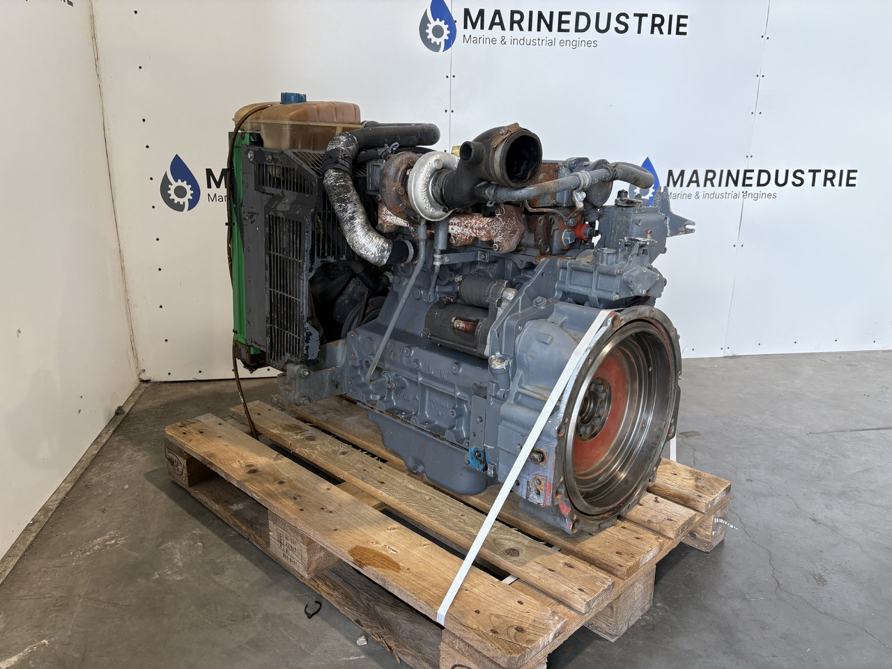 Dzinējs DEUTZ BF4M 1012: foto 6