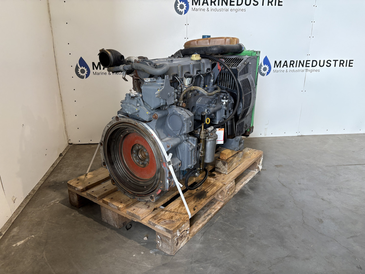 Dzinējs DEUTZ BF4M 1012: foto 8