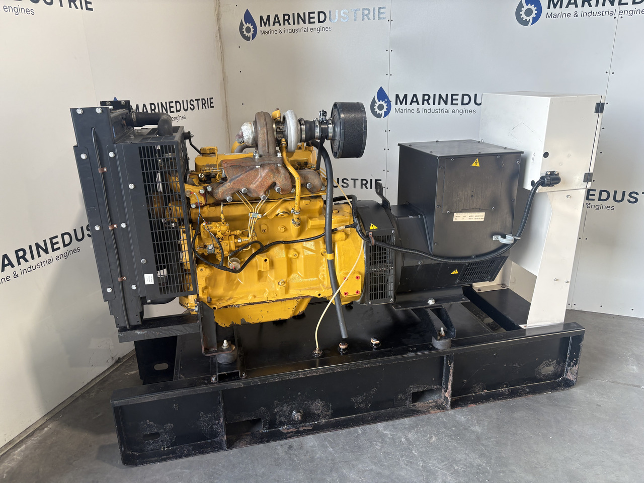 John Deere John Deere 4039TF009 65KVA Stamford - Dzinējs - Industriālā iekārta: foto 5 John Deere John Deere 4039TF009 65KVA Stamford - Dzinējs - Industriālā iekārta: foto 5