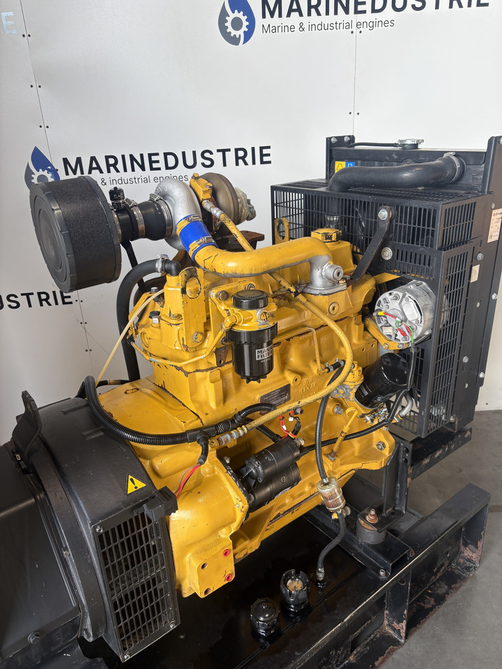 John Deere John Deere 4039TF009 65KVA Stamford - Dzinējs - Industriālā iekārta: foto 4 John Deere John Deere 4039TF009 65KVA Stamford - Dzinējs - Industriālā iekārta: foto 4