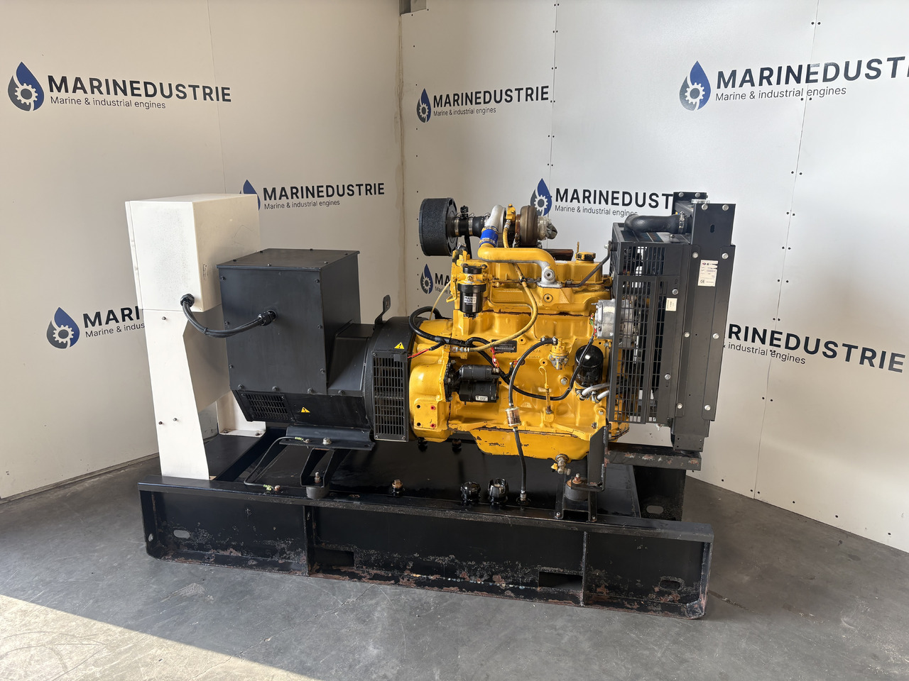 John Deere John Deere 4039TF009 65KVA Stamford - Dzinējs - Industriālā iekārta: foto 1 John Deere John Deere 4039TF009 65KVA Stamford - Dzinējs - Industriālā iekārta: foto 1