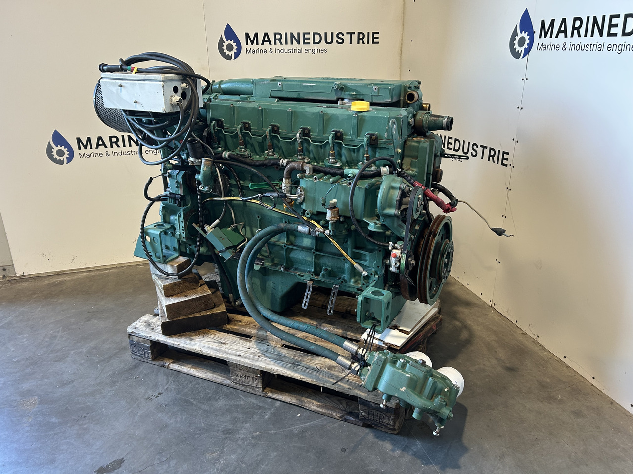 Volvo Penta D7C-B TA - Dzinējs - Citas iekārtas: foto 3 Volvo Penta D7C-B TA - Dzinējs - Citas iekārtas: foto 3
