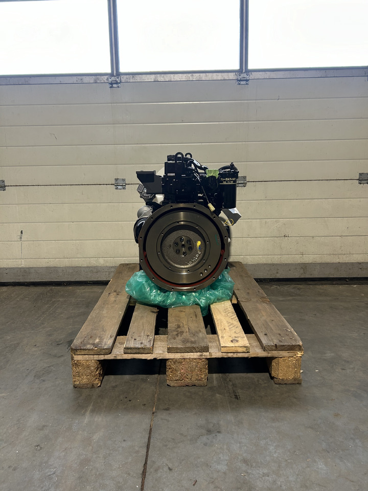 Yanmar 4TNV88 - Dzinējs - Celtniecības tehnika: foto 3 Yanmar 4TNV88 - Dzinējs - Celtniecības tehnika: foto 3